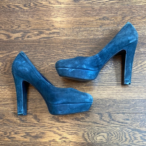 Jessica Simpson Navy Blue Heels - Picture 1 of 5